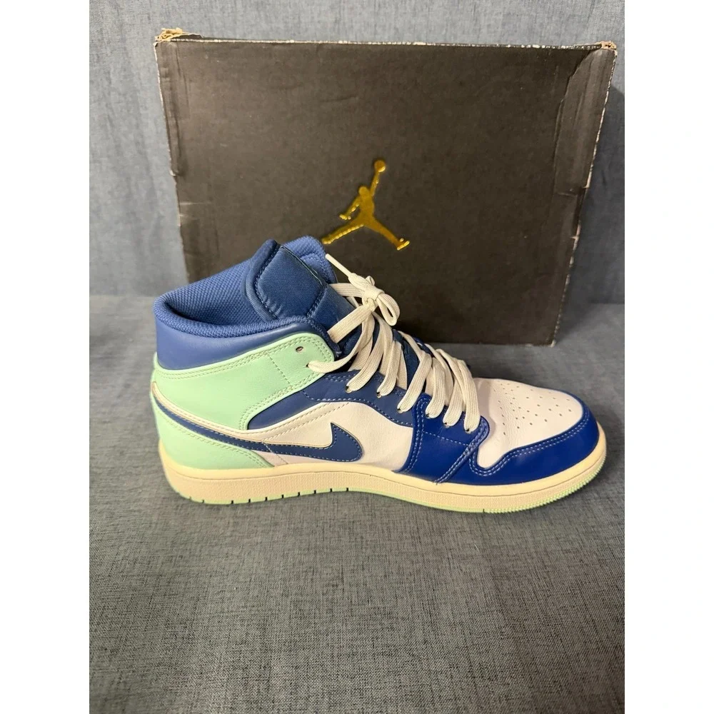 Size 9.5 - Nike Air Jordan 1 Mid Mystic Mens Navy Mint White Sneaker 554724-413 - Picture 8 of 16
